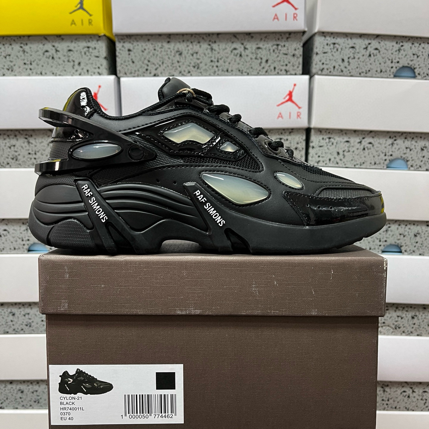 On Running Raf Simons Cylon-21 - Image 10