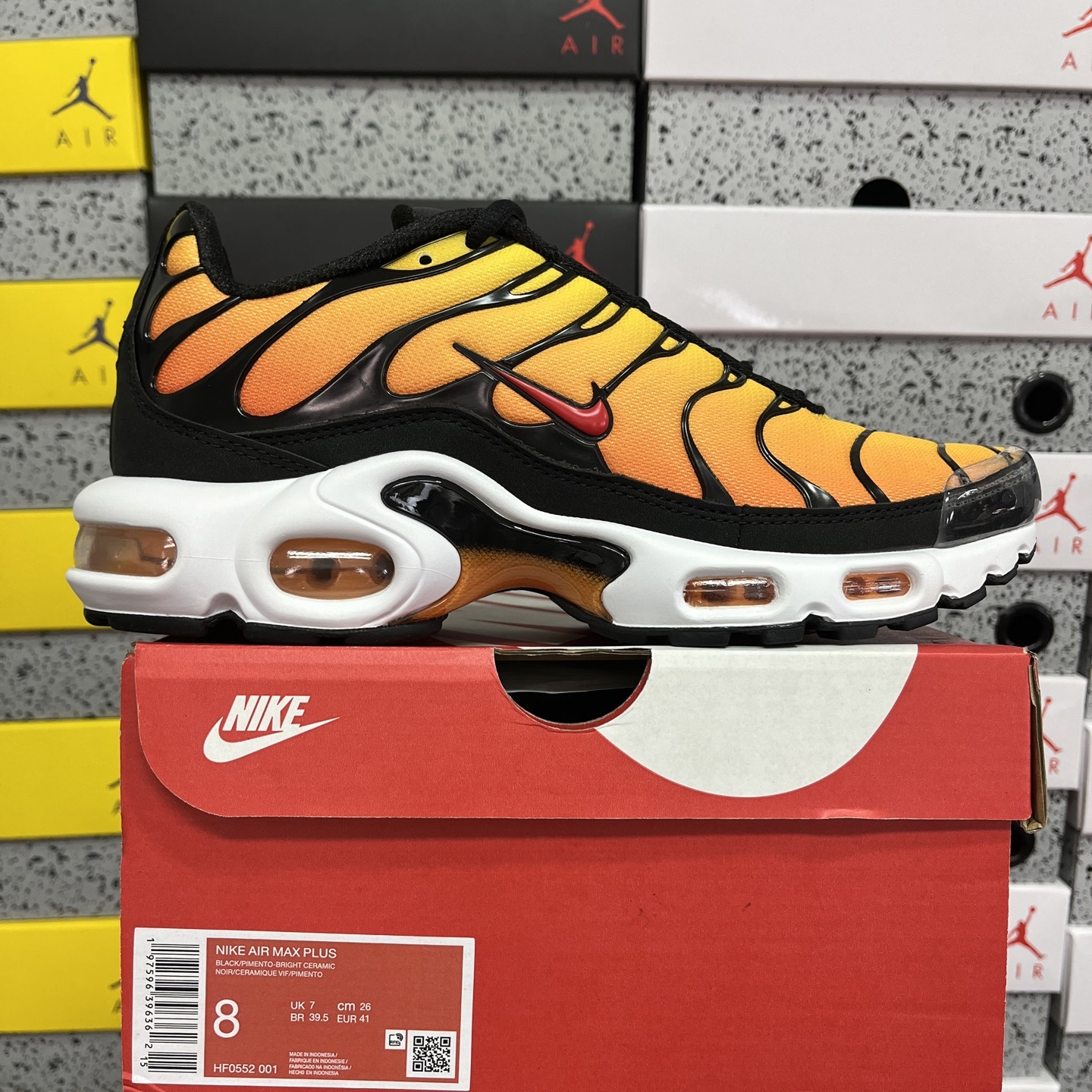Nike Air Max Plus Sunset - Image 10