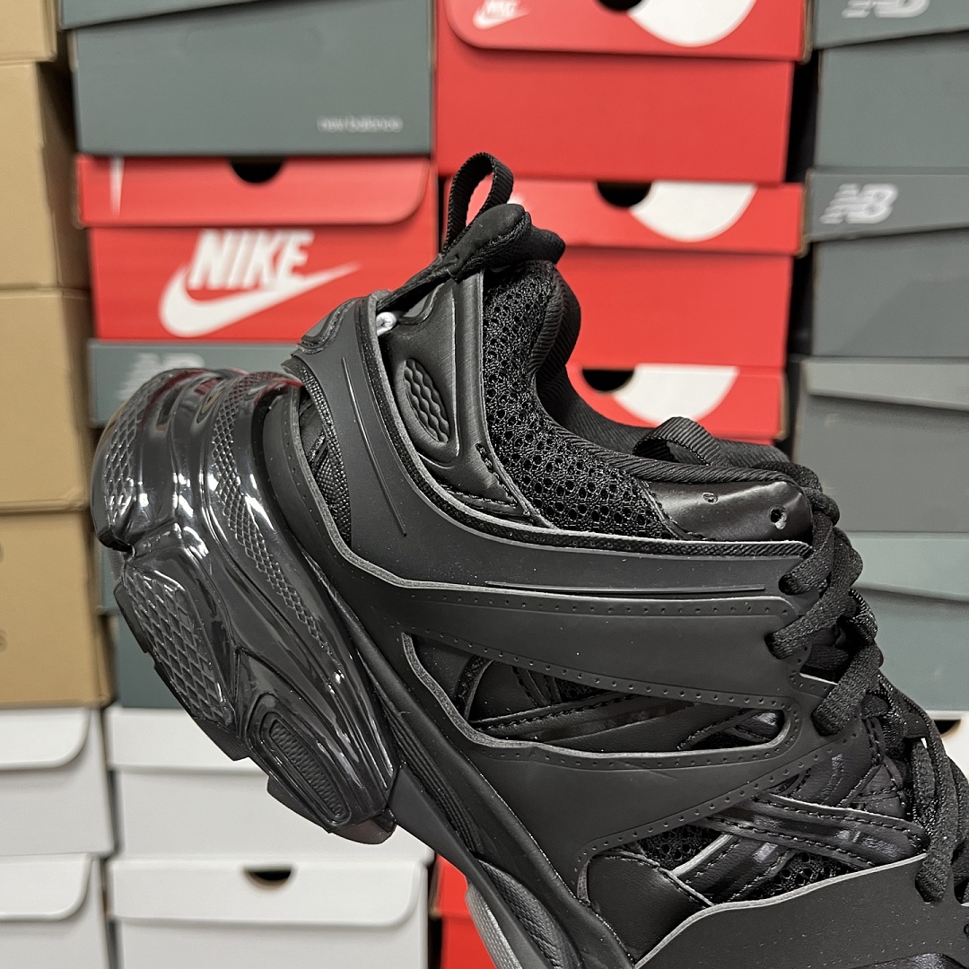 Balenciaga BLCG Track - Image 7
