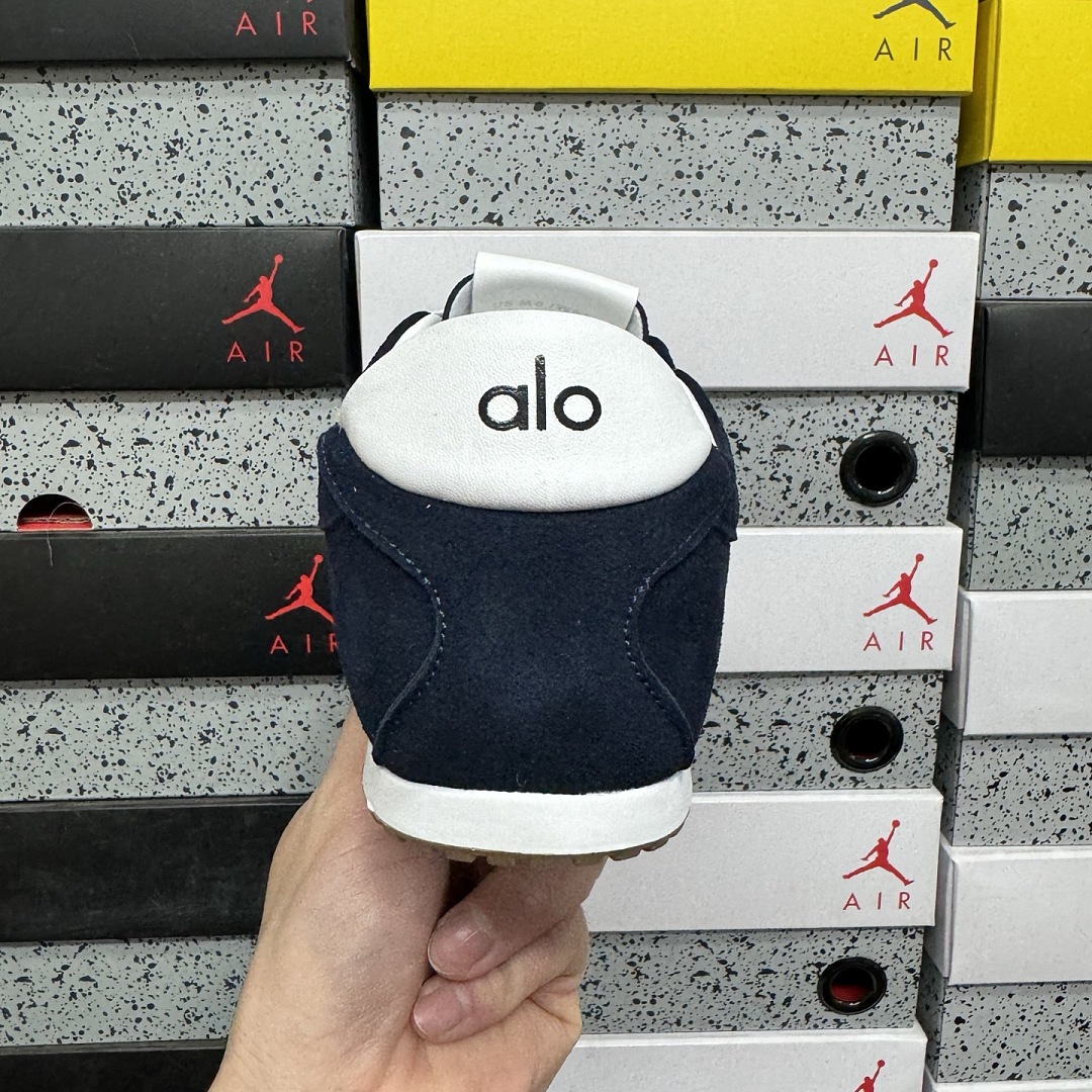 Alo Yoga Sunset Sneaker A0891U_BLUE - Image 6