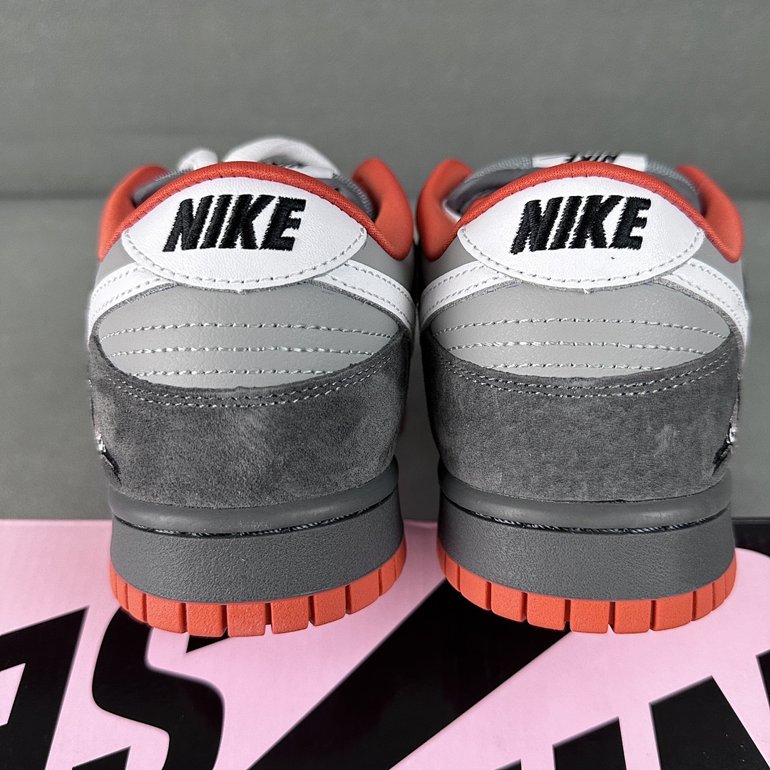 Nike SB Dunk Low Staple NYC Pigeon - Image 3