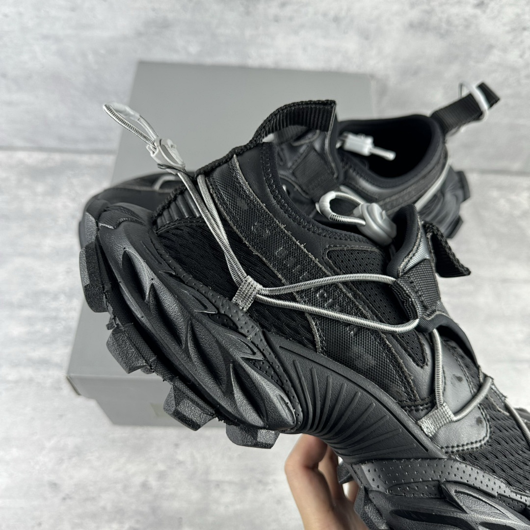 Balenciaga Hike 15 Gen - Image 23