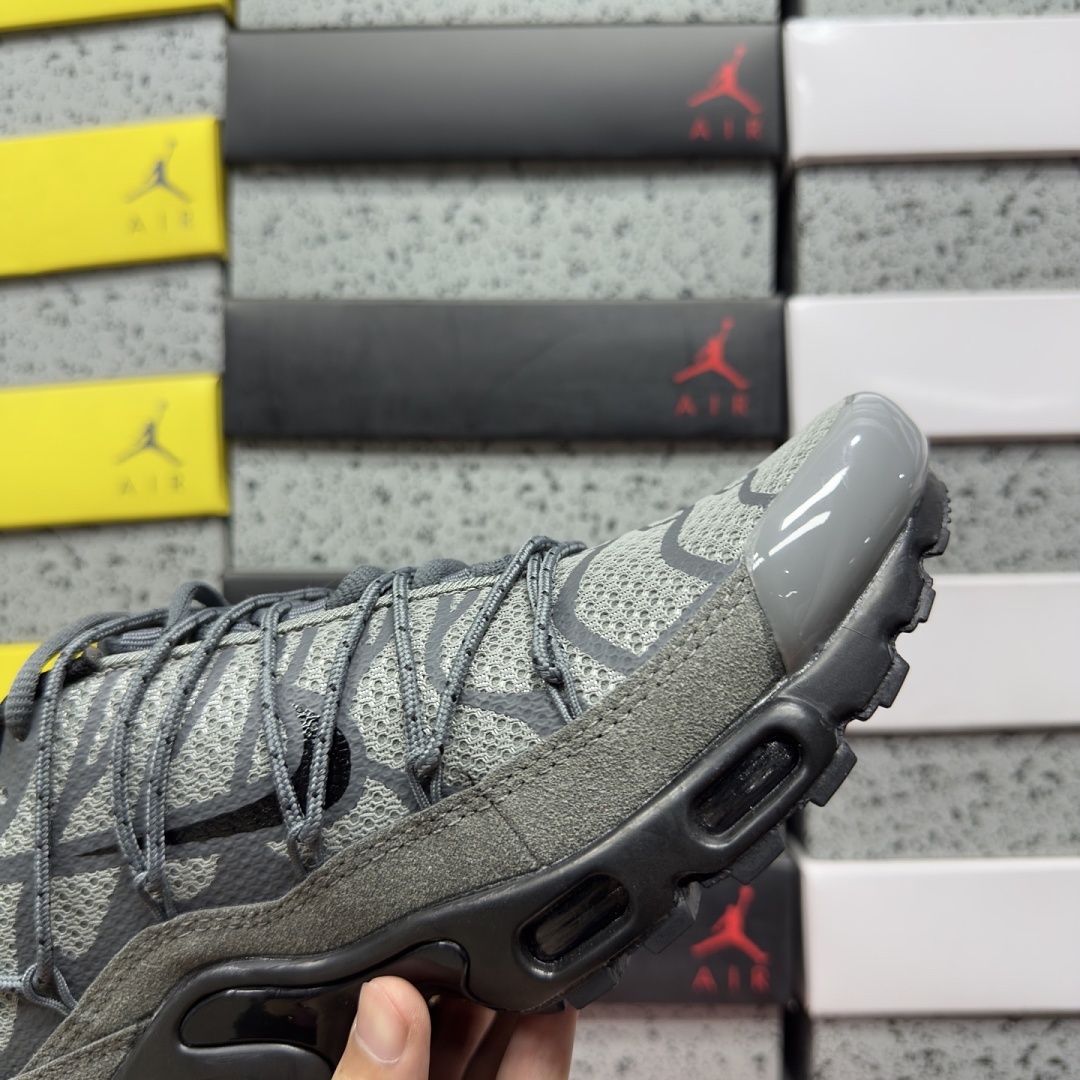 Nike Air Max Plus Toggle Grey Reflective FD0670-002 (Lace Up) - Image 2