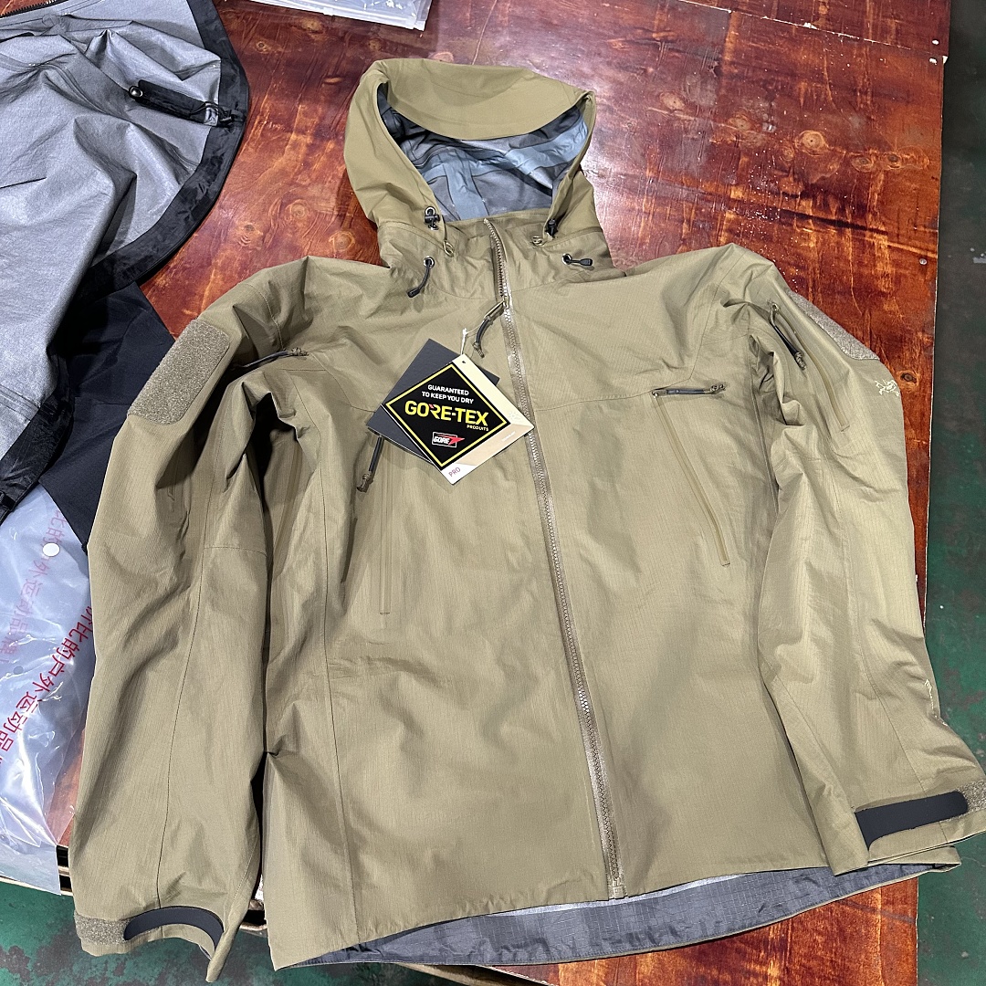 Arc'teryx Alpha Jacket (Gen2.2) - Image 2