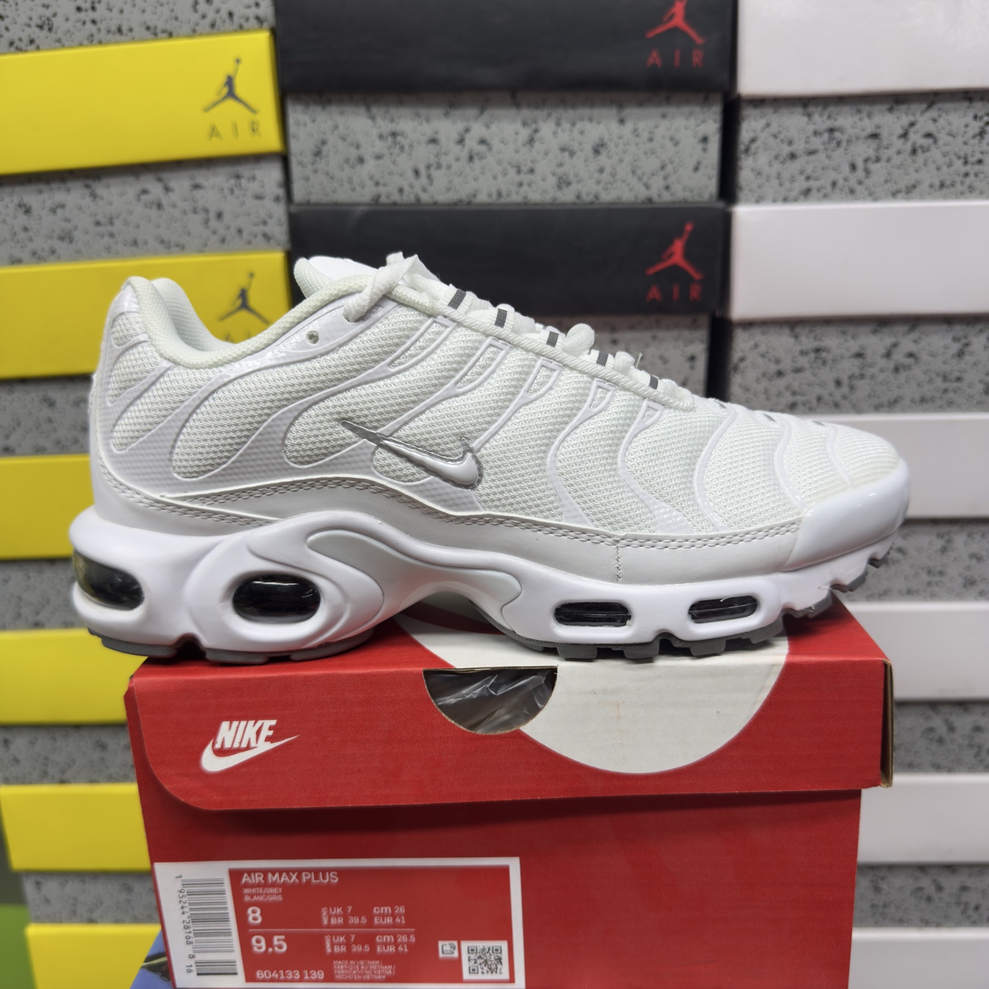 Nike Air Max Plus White 604133-139 - Image 10