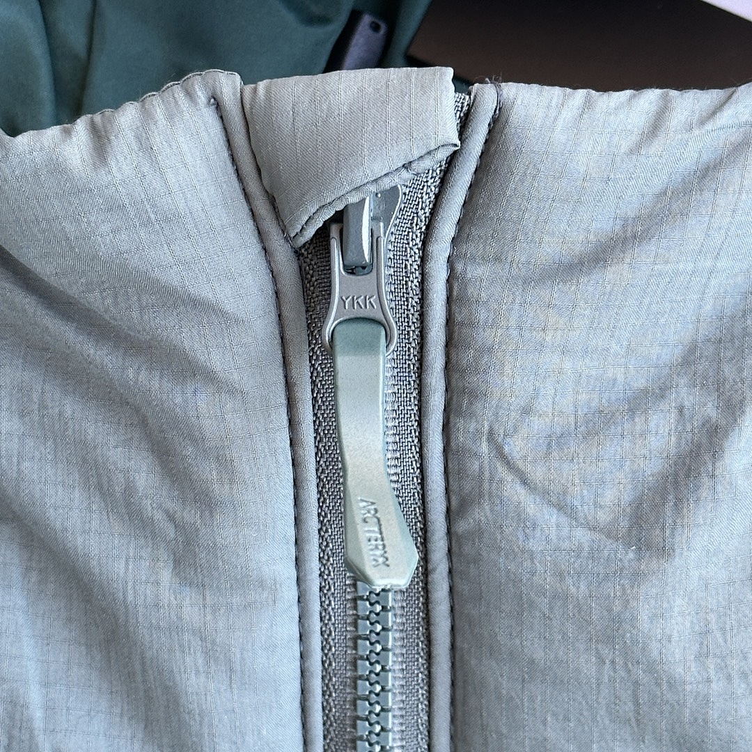 Arc'teryx Atom Heavyweight Hoody 2.0 - Image 9