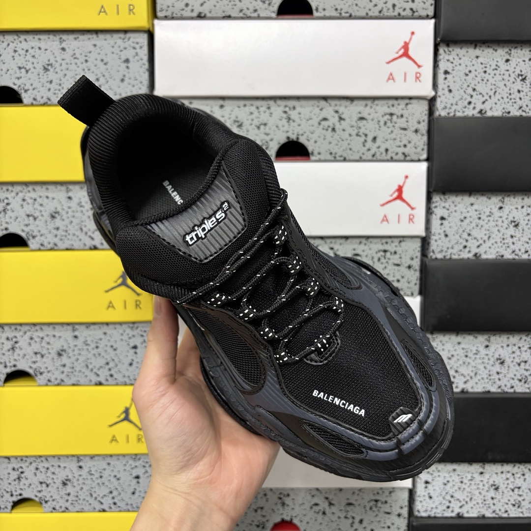 Balenciaga Triple S 2 - Image 11
