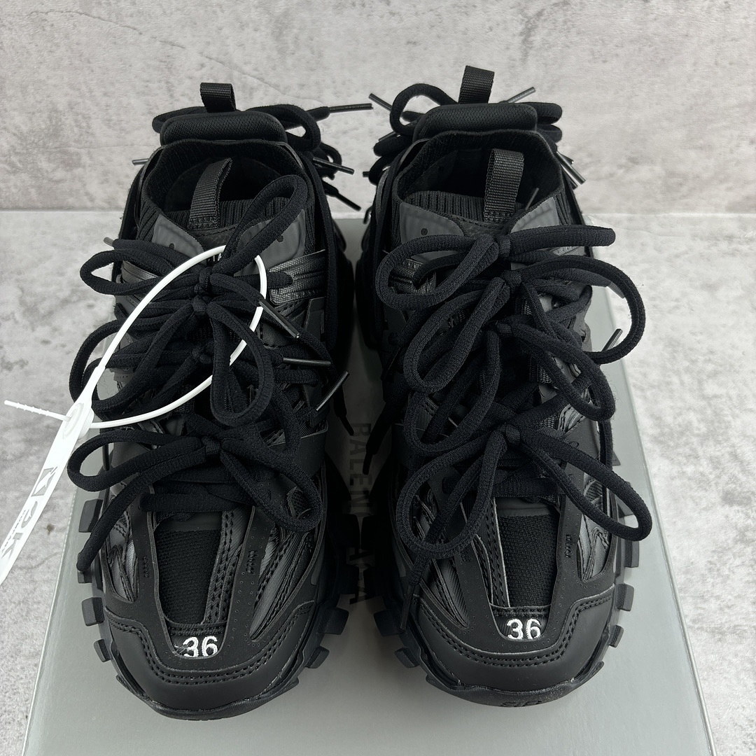 Balenciaga BLCG Track 3.0 - Image 9