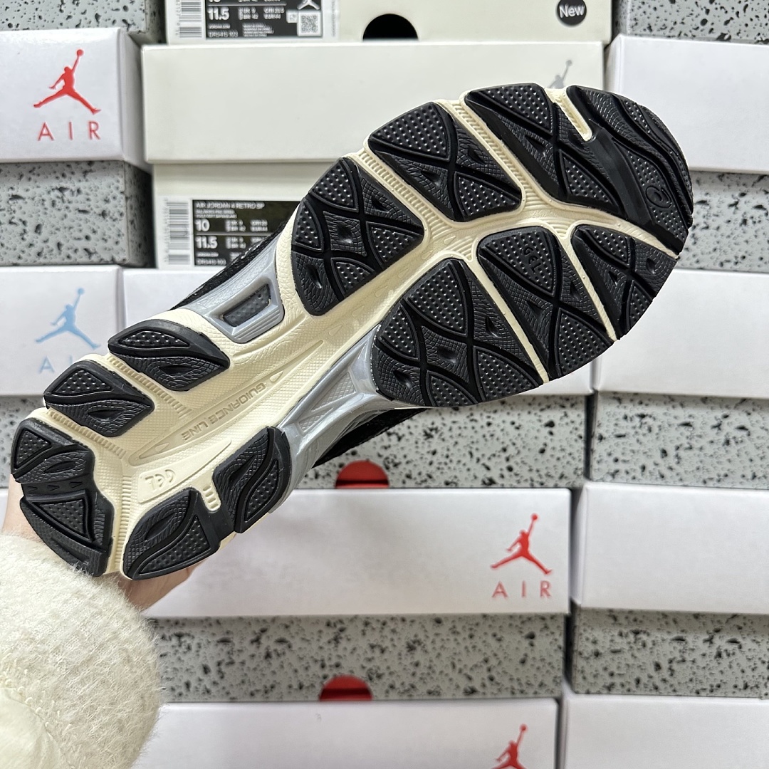 ASICS Gel-NYC Black 1203A739-001 - Image 7