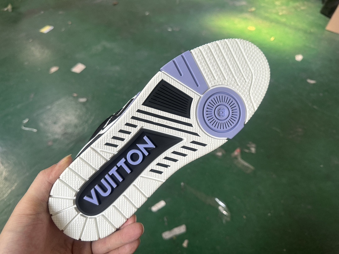 Louis Vuitton LV SkateBlack Sports Shoes - Image 2