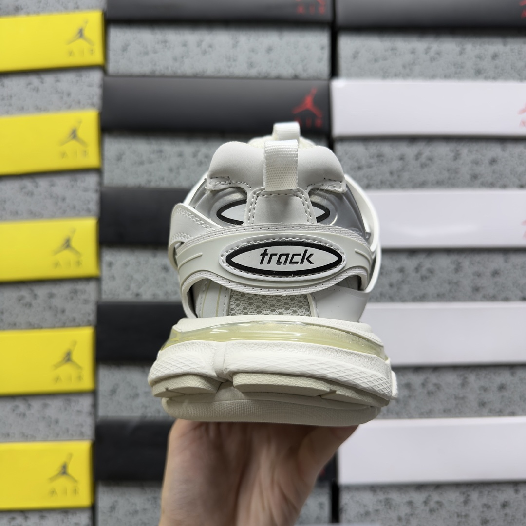Balenciaga BLCG Track 9000 White Black Label - Image 6