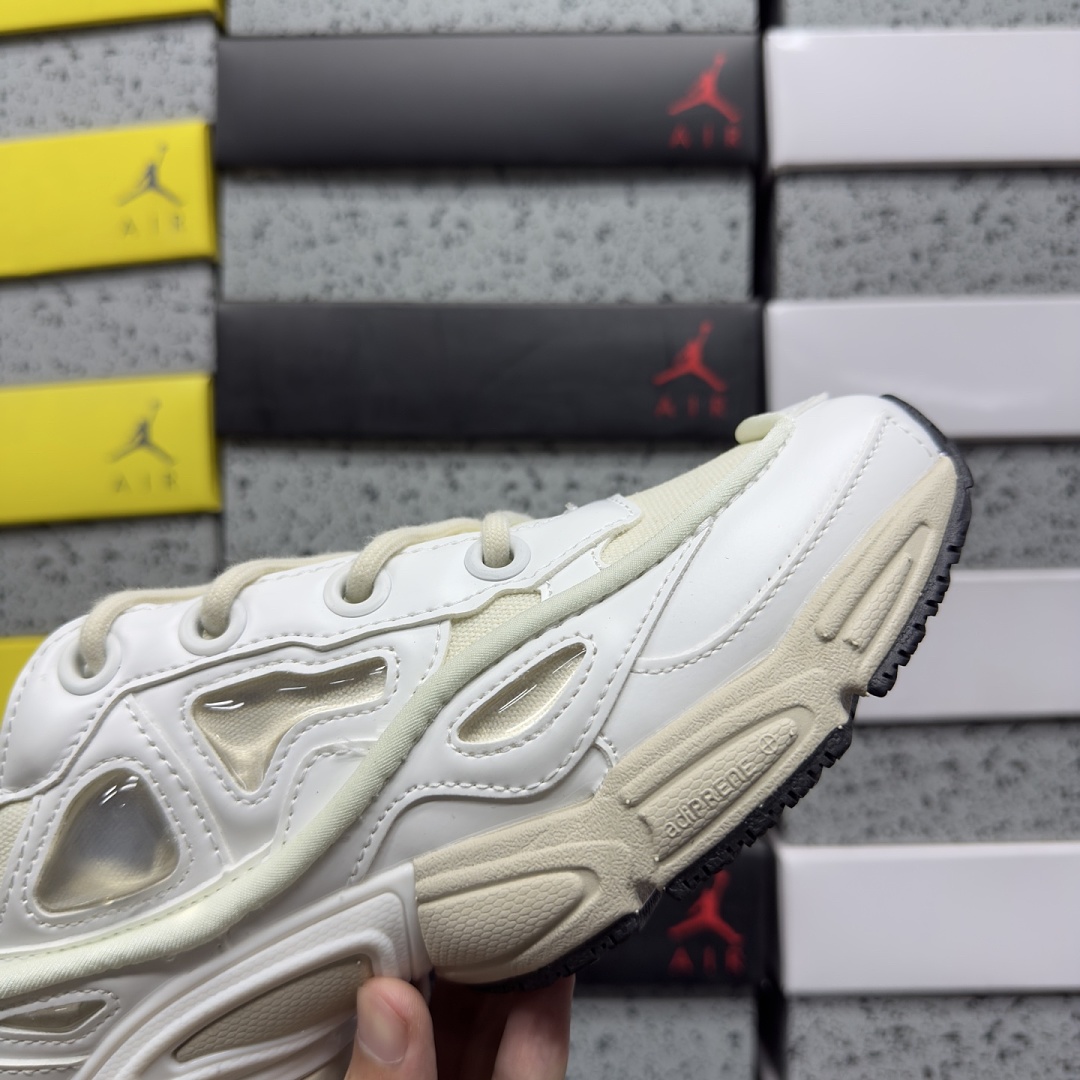 On Running Ozweego 3 Raf Simons (White) - Image 4