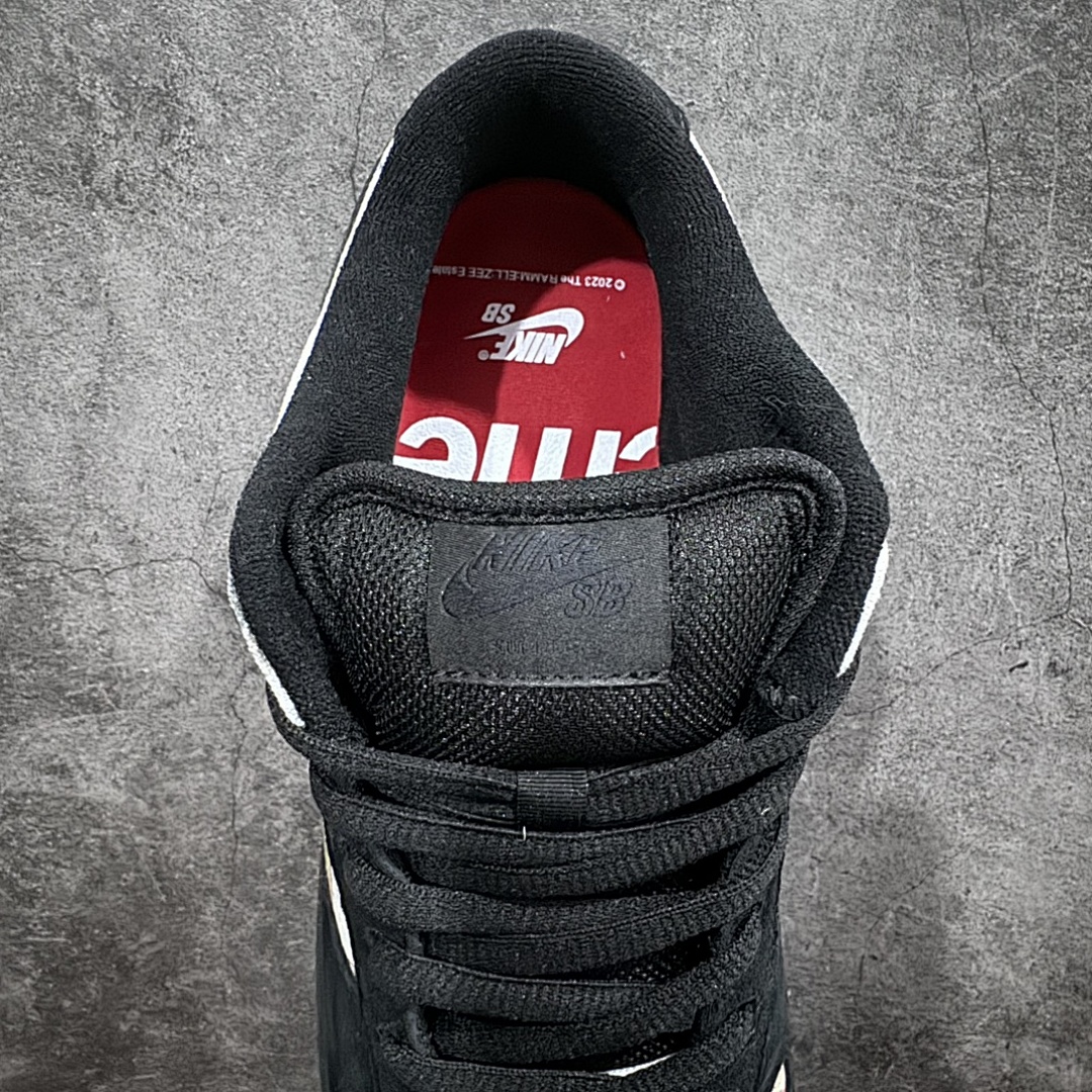 Nike SB Dunk Low Supreme Rammellzee - Image 3