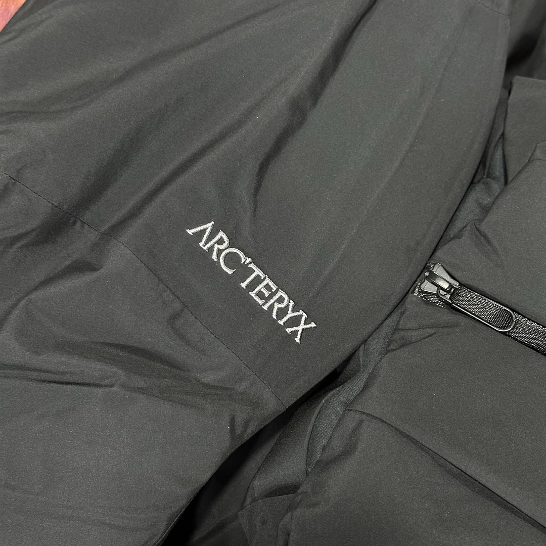 Arc'teryx Macai Jacket Black 70 Velvet - Image 15