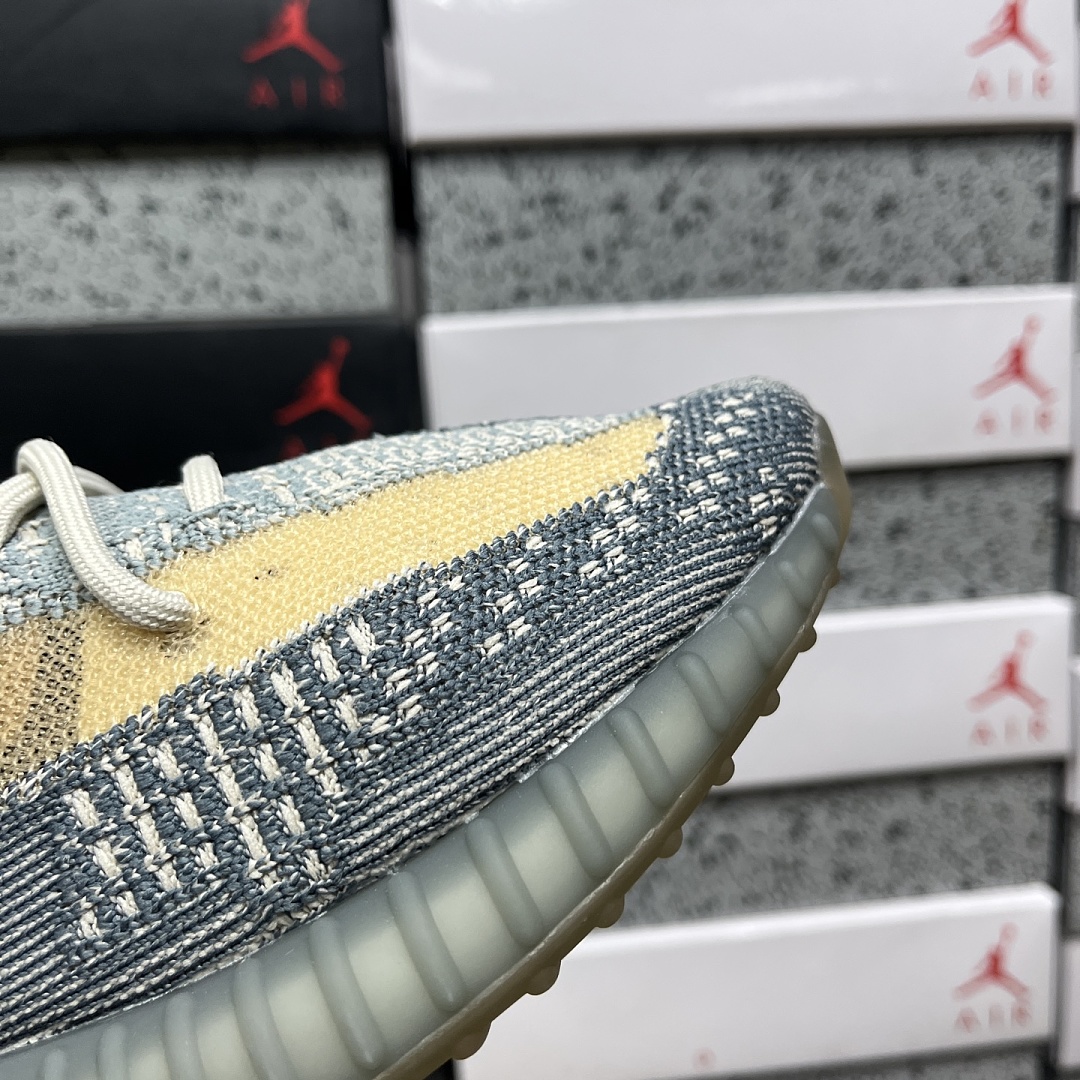 Adidas Yeezy Boost 350 V2 - Image 5