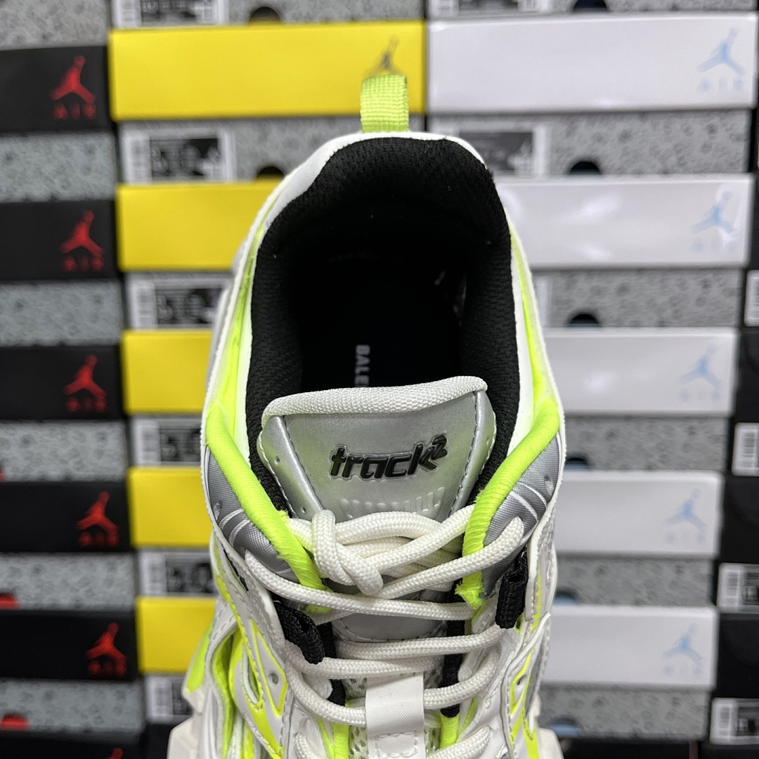 Balenciaga Track 2.0 - Image 37