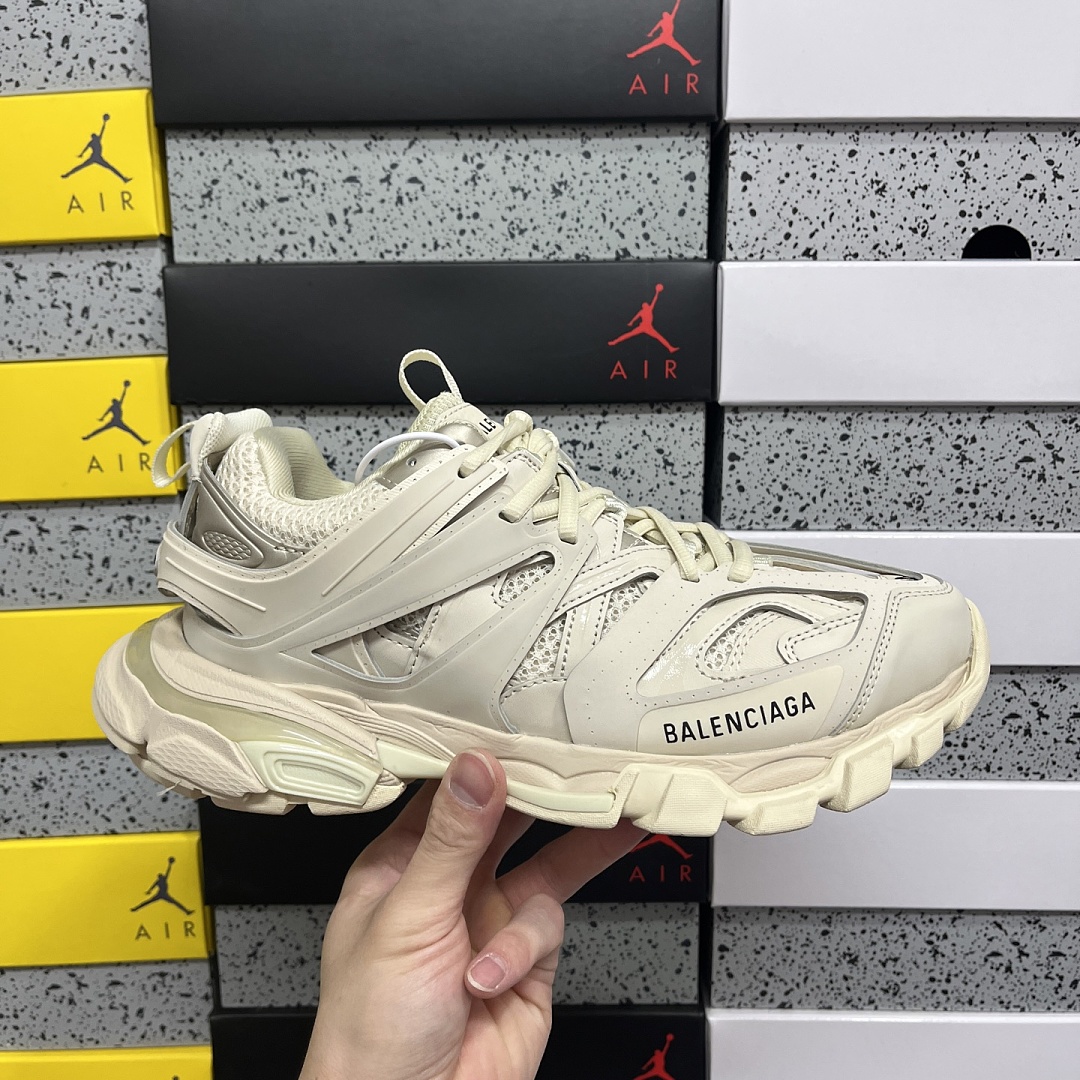 Balenciaga Track - Image 9