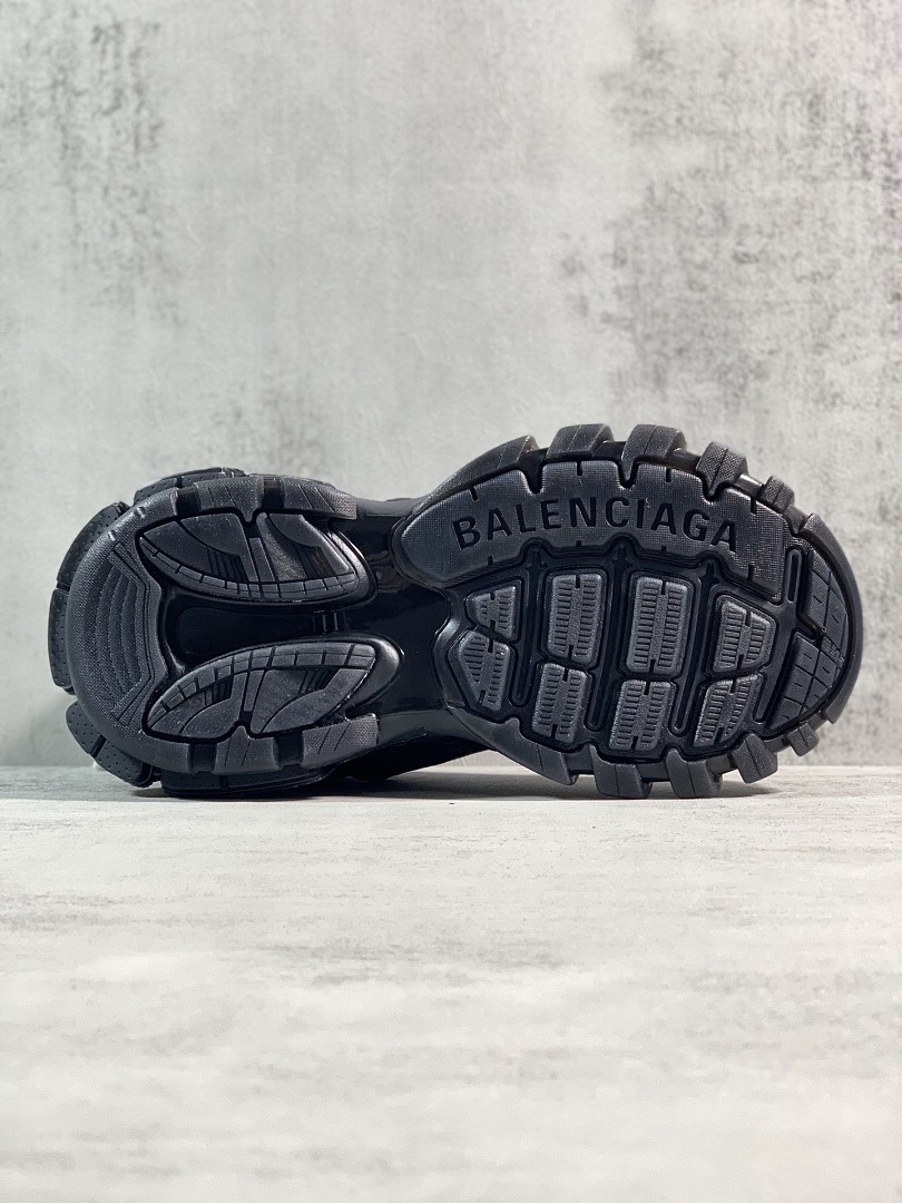 Balenciaga BLCG Track 3.0 - Image 8