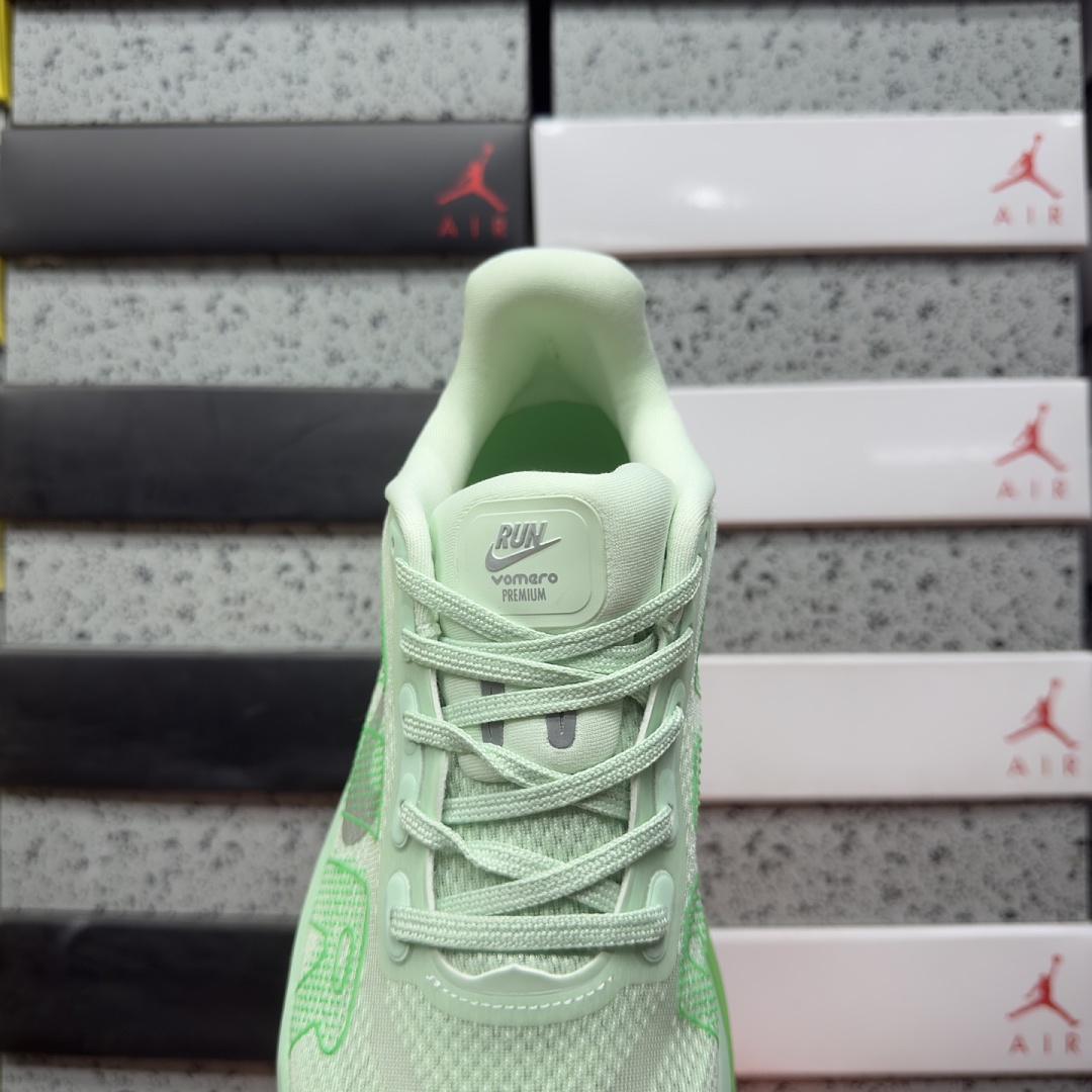 Nike Vomero Premium Barely (Green) - Image 5
