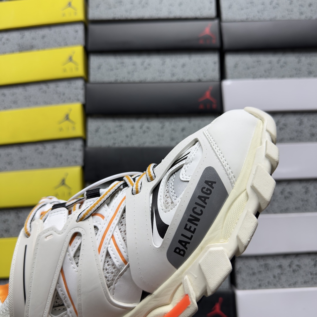 Balenciaga BLCG Track LED 3.0 (Orange) - Image 2