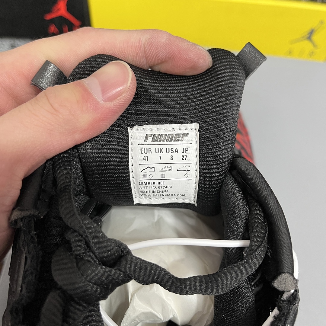 Balenciaga BLCG Runner 7.0 - Image 9