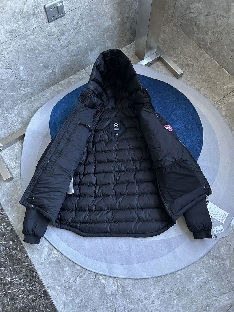 Canada Goose Label Lodge Hoody Jacket - Image 16