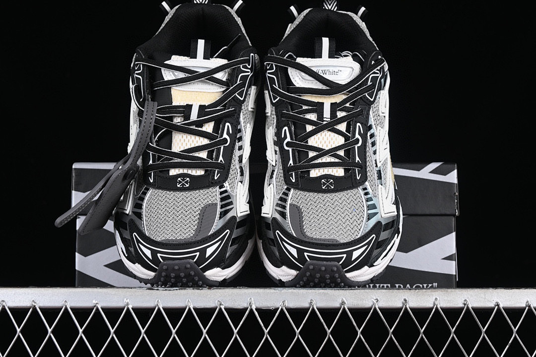 Off-White Be Right Back - Image 14