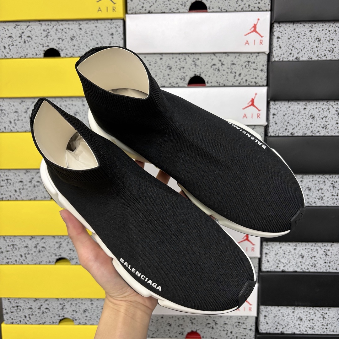 Balenciaga Speed Clear Sole Black White Socks - Image 6