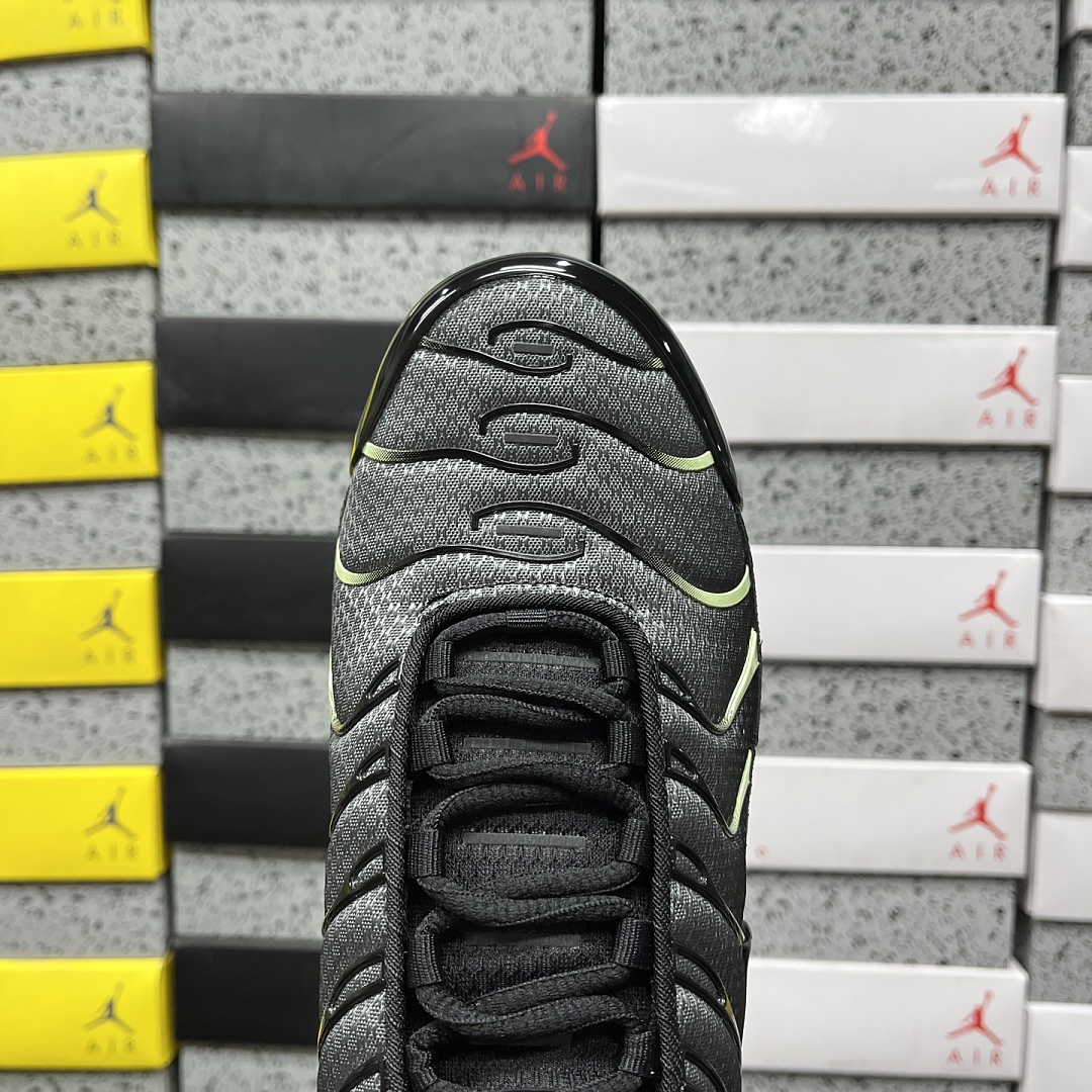 Nike Air Max Plus Iron Gray Light Liquid Lime (Black) - Image 7