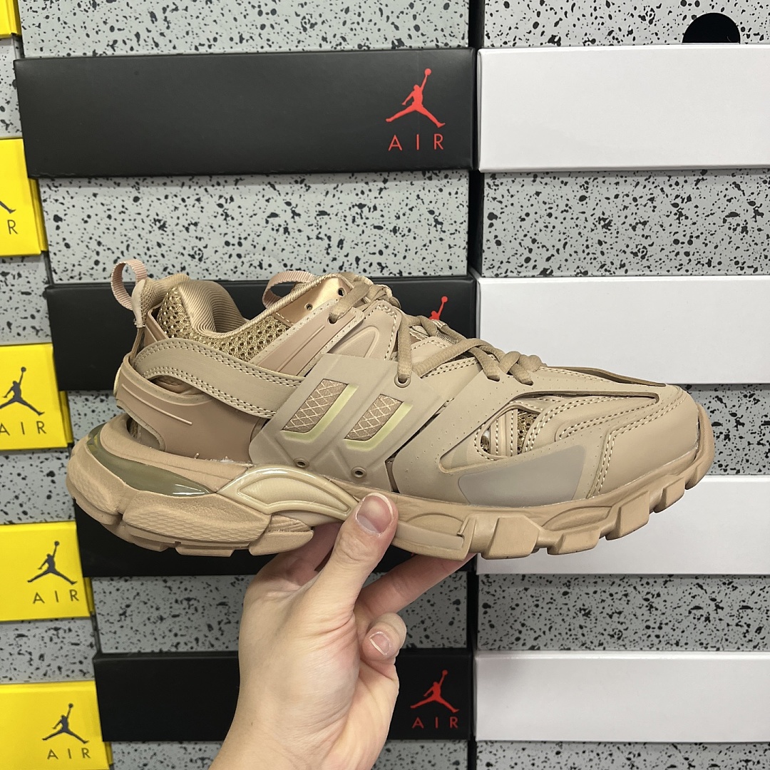 Balenciaga Track - Image 9