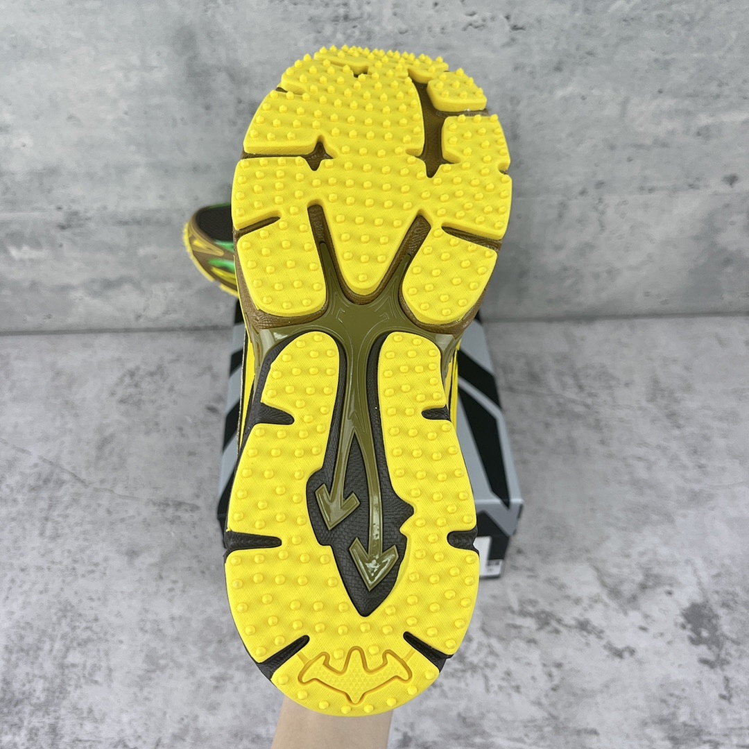 Off-White Be Right Back - Image 6