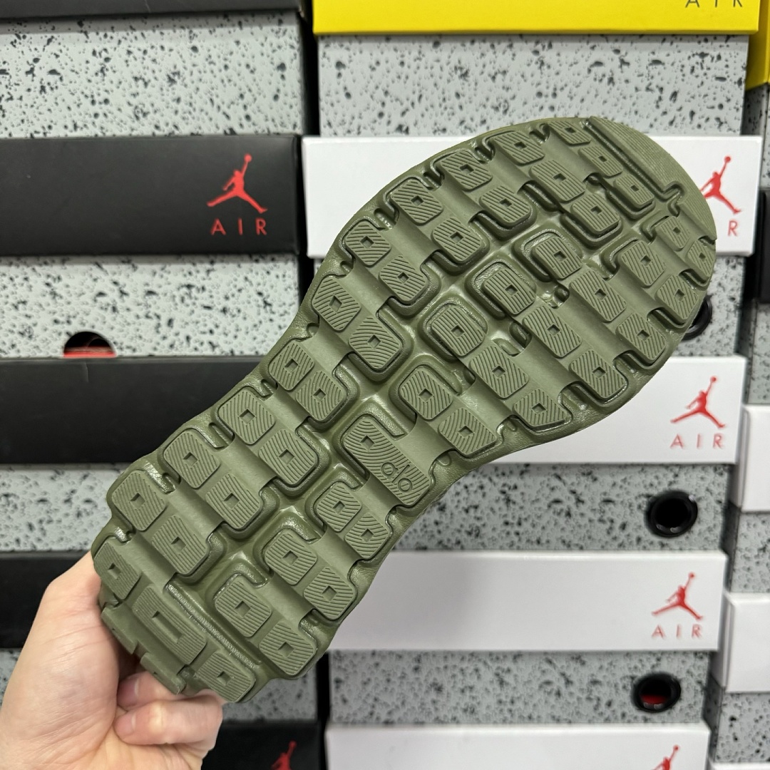 Alo Yoga Rnner A0590U_GREEN (OLIVE) - Image 9
