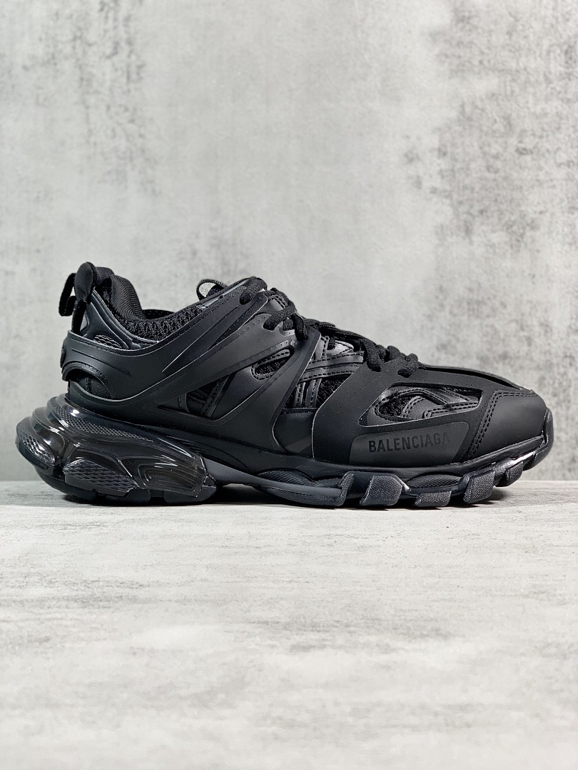 Balenciaga BLCG Track 3.0 - Image 2