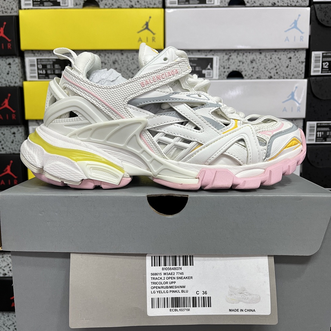 Balenciaga Track 2.0 - Image 13