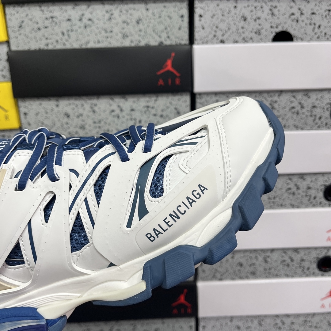 Balenciaga Track - Image 6