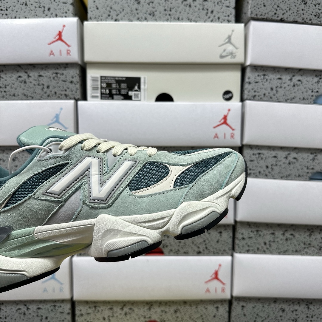 New Balance 9060 - Image 2