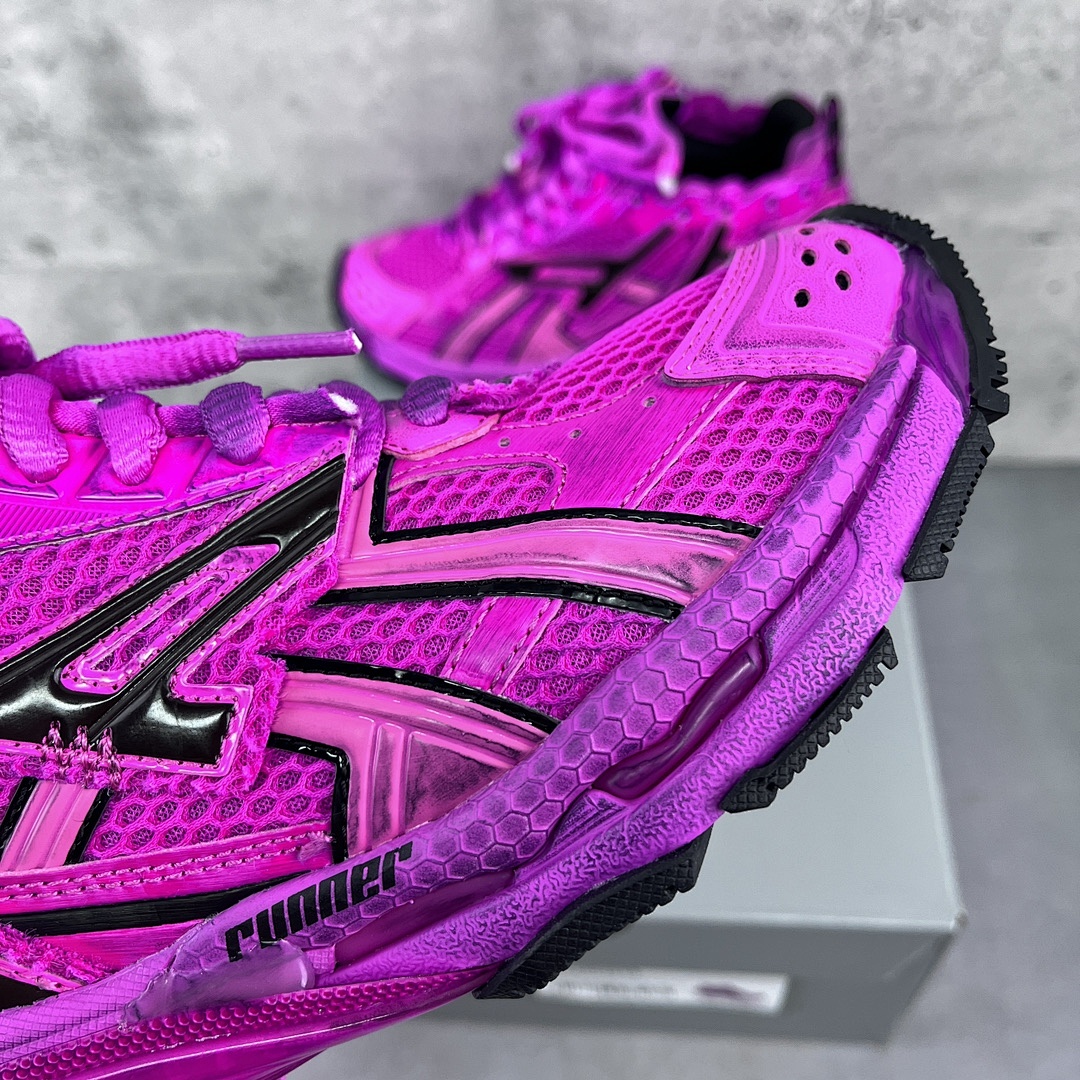Balenciaga Runner - Image 32