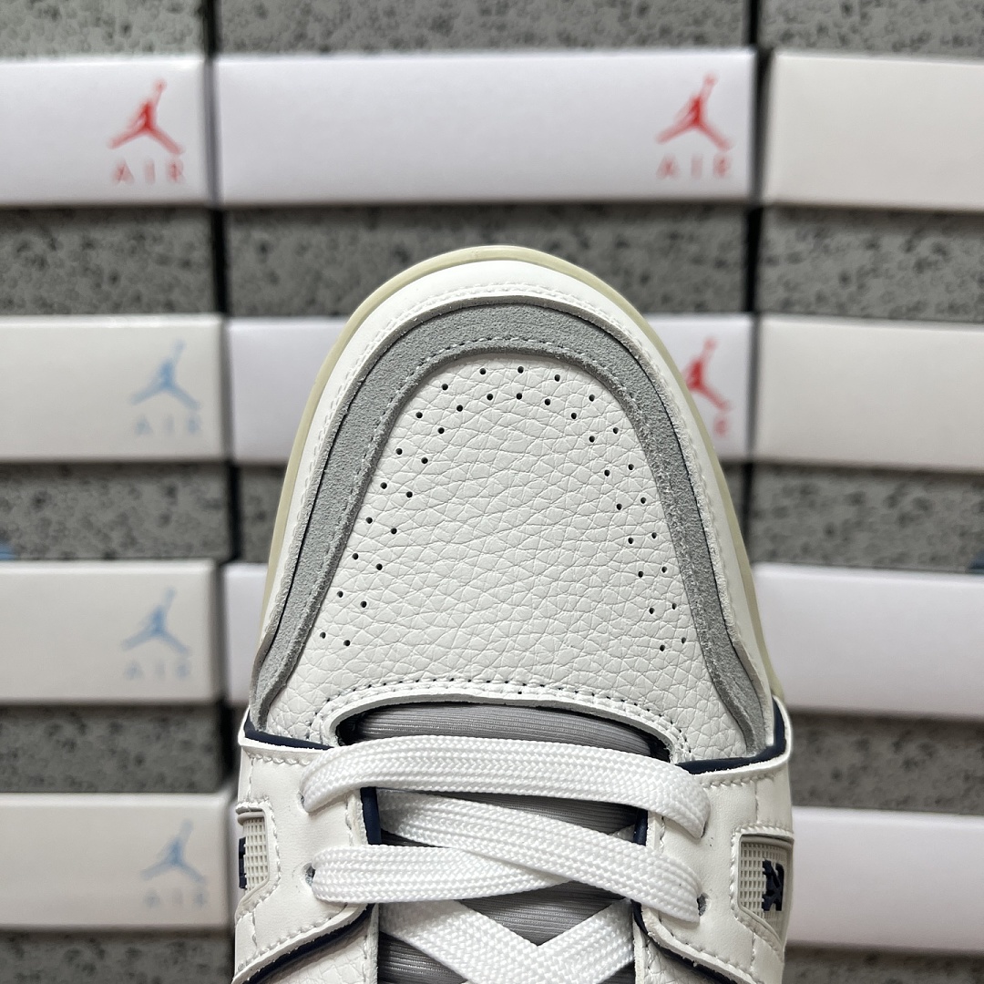 Louis Vuitton Trainer V2-06 - Image 3