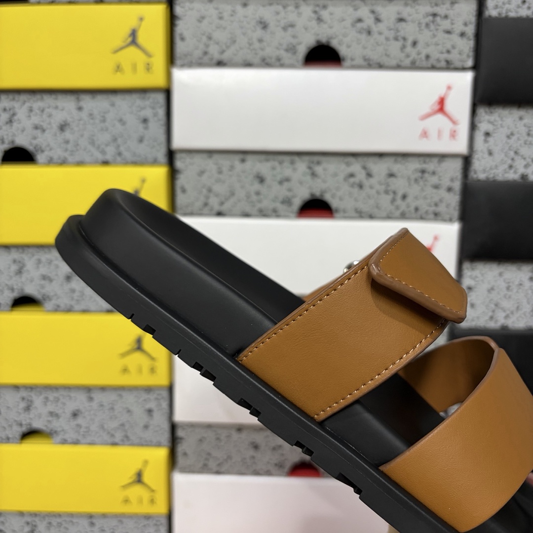 Hermes Chypre Sandal Coffee / Leather - Image 4