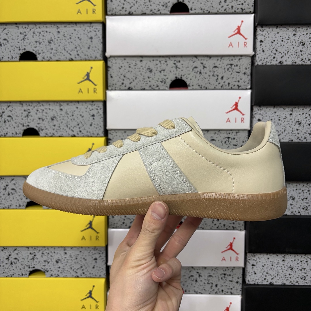 On Running Maison Margiela Replica - Image 12