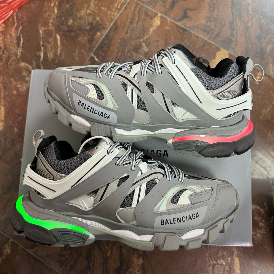 Balenciaga Track Dark Grey LED - Image 7