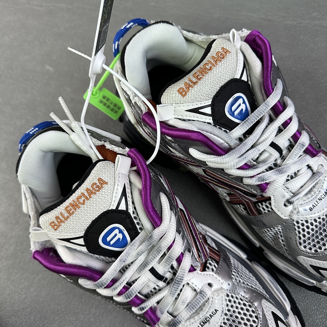Balenciaga Runner - Image 42