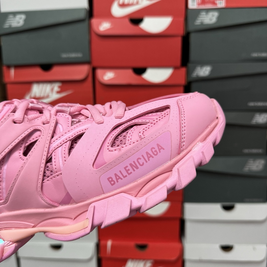 Balenciaga BLCG Track - Image 88