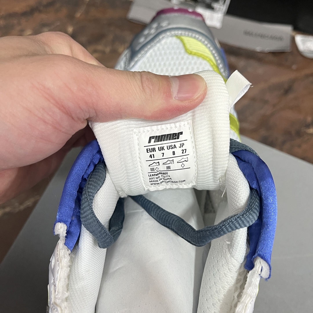 Balenciaga BLCG Runner 7.5 - Image 8