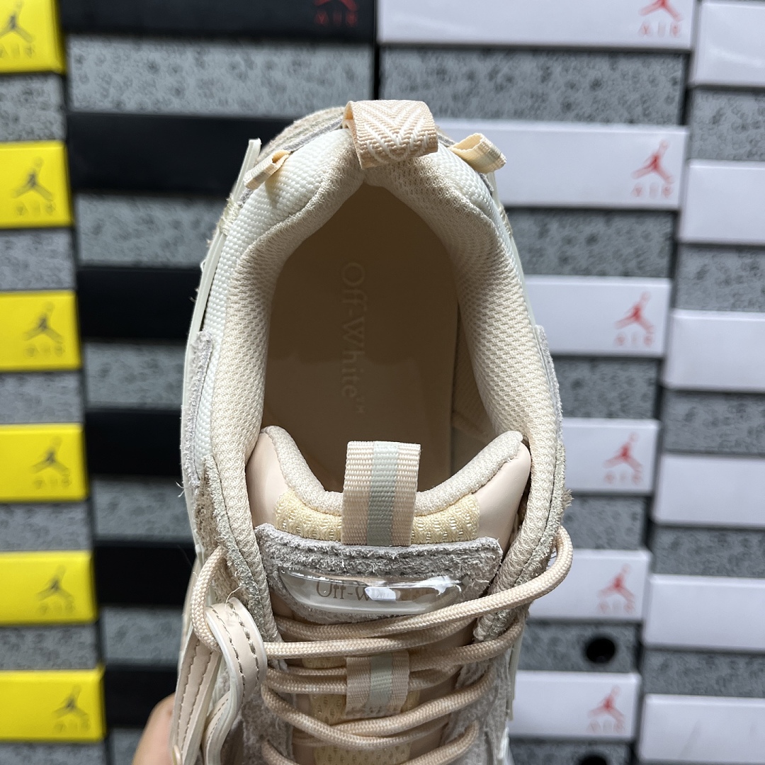 Off-White Be Right Back - Image 3