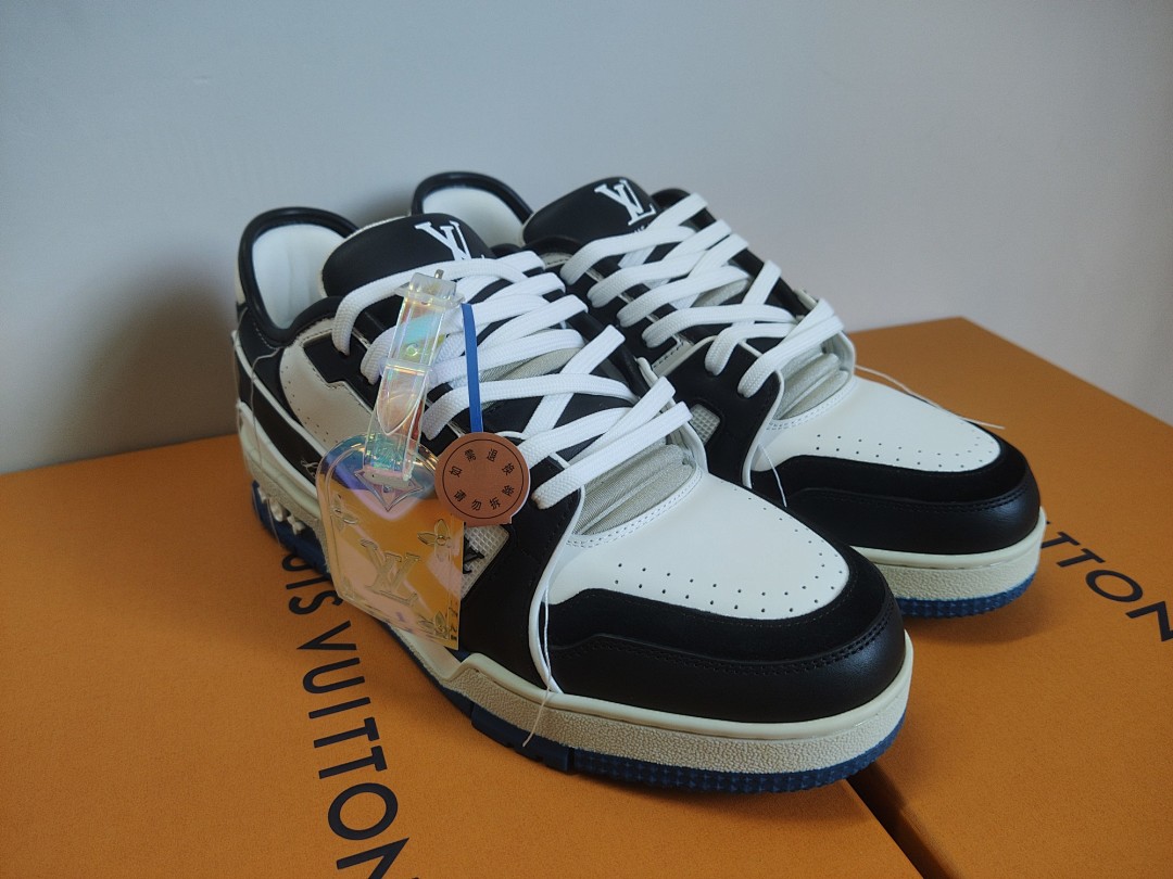 Louis Vuitton LV Trainer (White) - Image 3