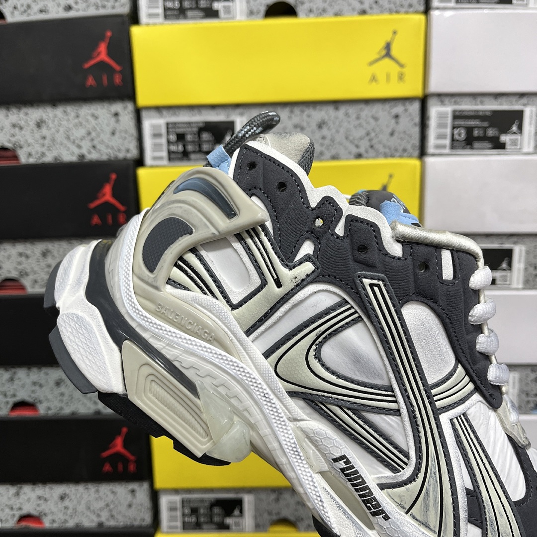 Balenciaga BLCG Runner 7.5 - Image 4