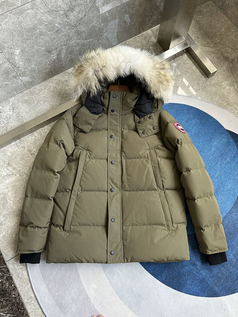 Canada Goose Wyndham Parka - Image 30