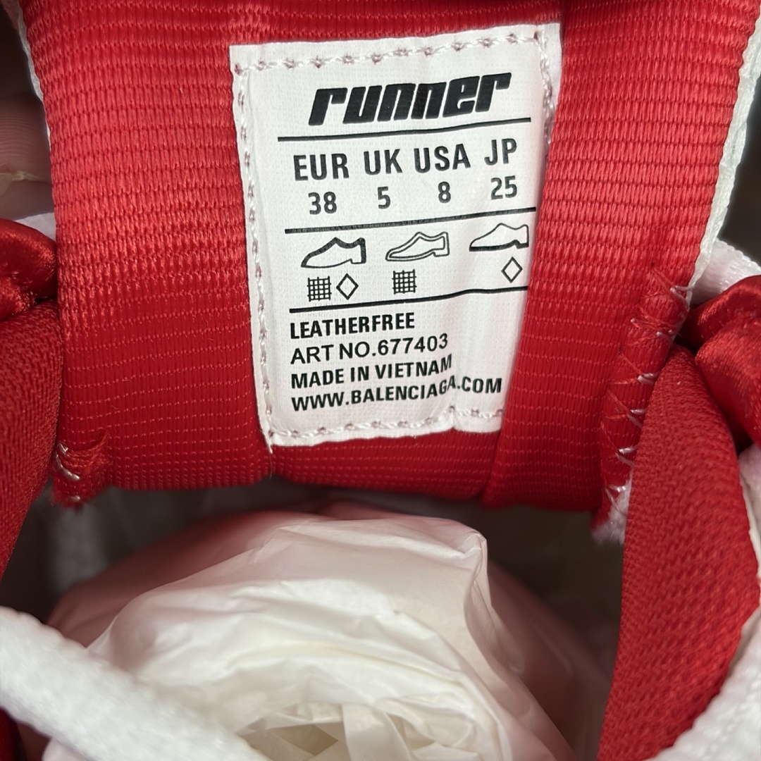 Balenciaga BLCG Runner7.0 - Image 43