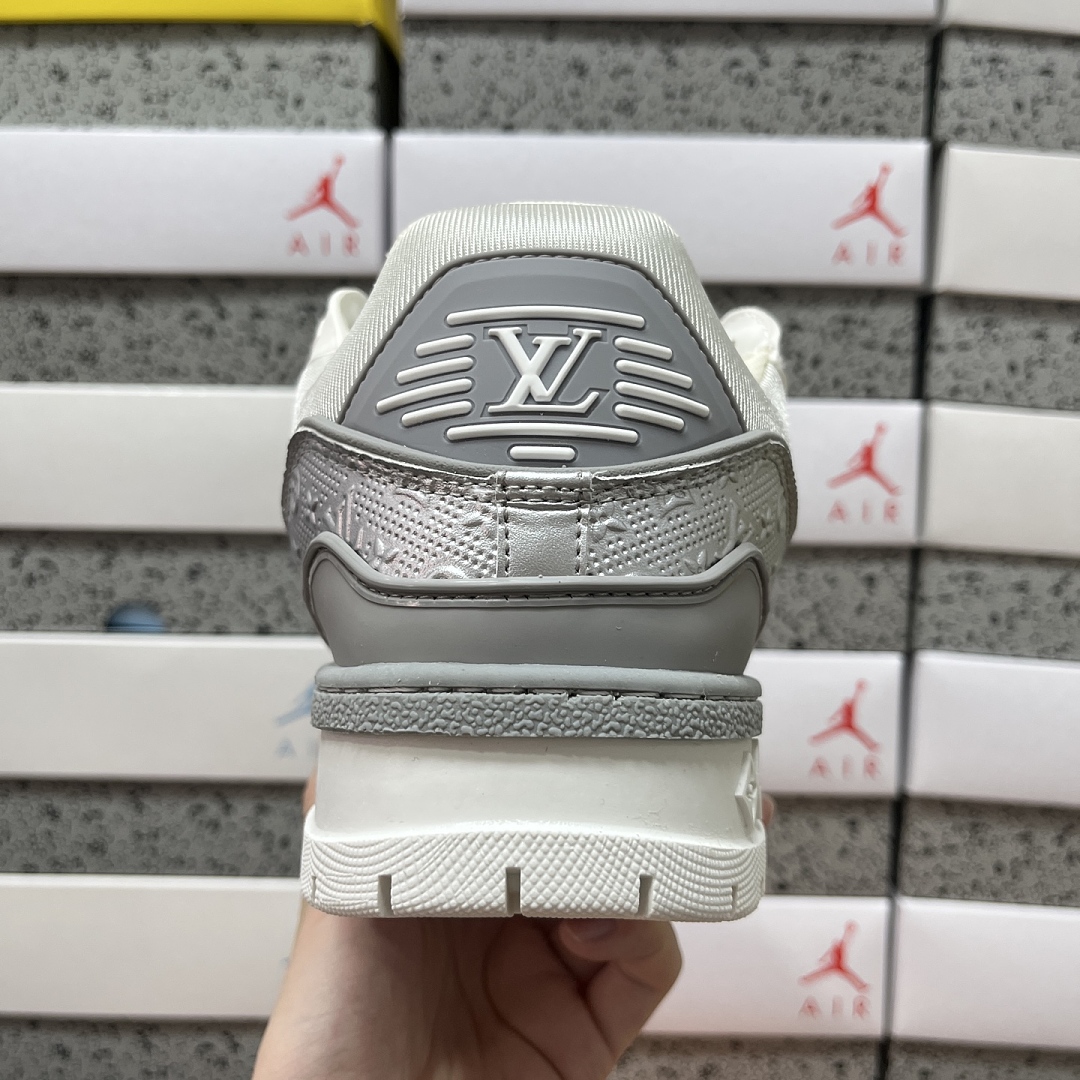Louis Vuitton Trainer Maxi (Silver White) - Image 8